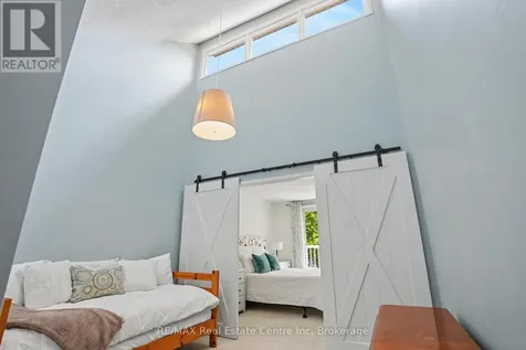 37 Wilsonview Avenue Guelph (dovercliffe Park/old University) ON N1G 2W5