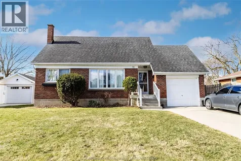24 Simonton Drive Chatham ON N7M 5C6