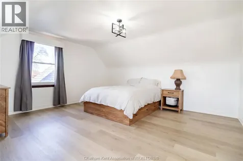 24 Simonton Drive Chatham ON N7M 5C6