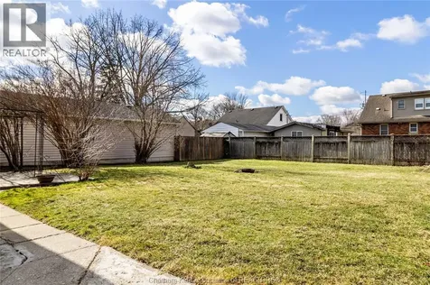 24 Simonton Drive Chatham ON N7M 5C6