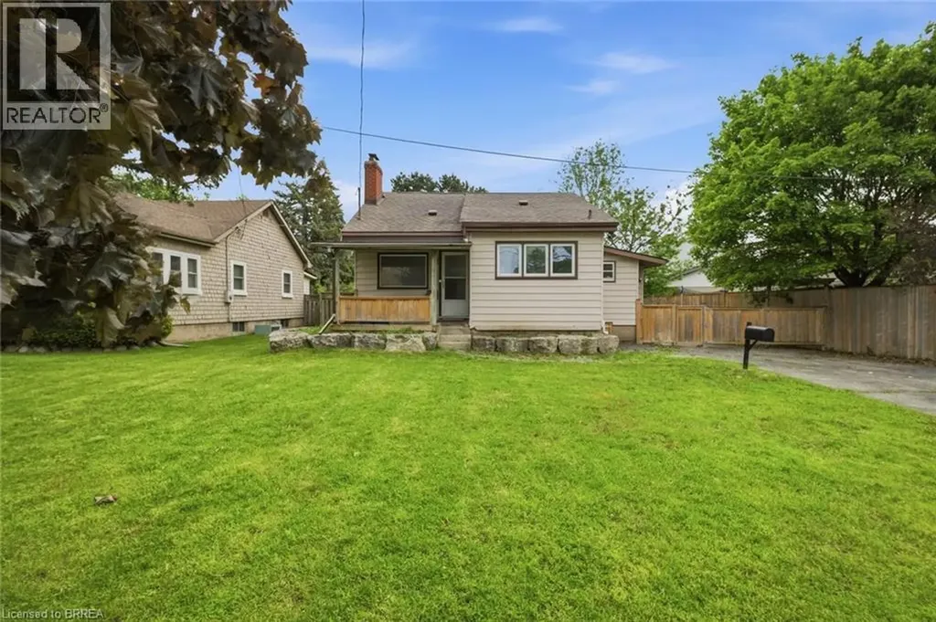 113 Tollgate Road Brantford ON N3R 4Z8