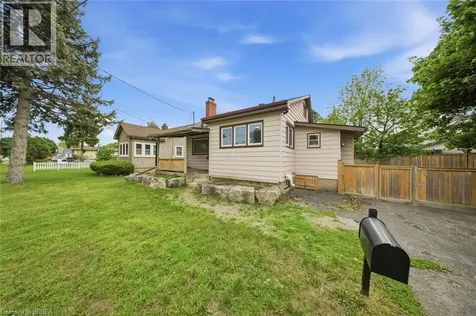 113 Tollgate Road Brantford ON N3R 4Z8