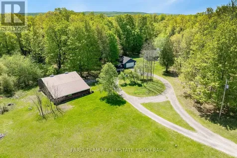741 Ingram Road Oro-medonte ON L0K 1E0