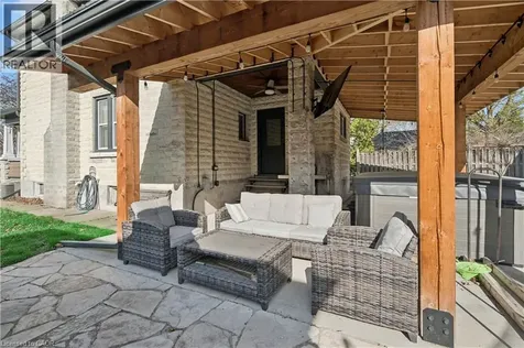 855 Hamilton Street Cambridge ON N3H 3E7