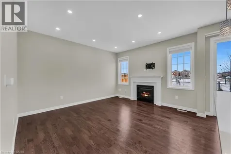 75 Forest Ridge Avenue Waterdown ON L8B 1V4
