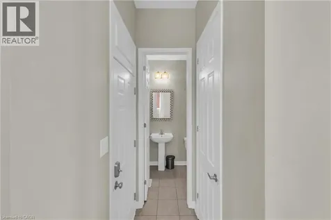 75 Forest Ridge Avenue Waterdown ON L8B 1V4