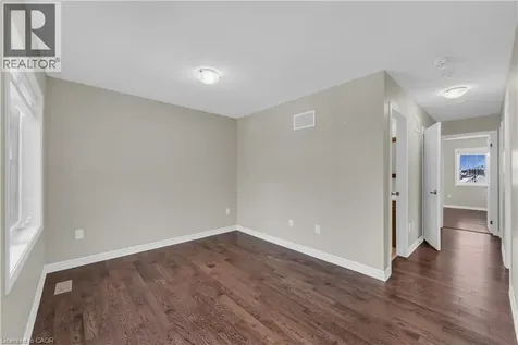 75 Forest Ridge Avenue Waterdown ON L8B 1V4