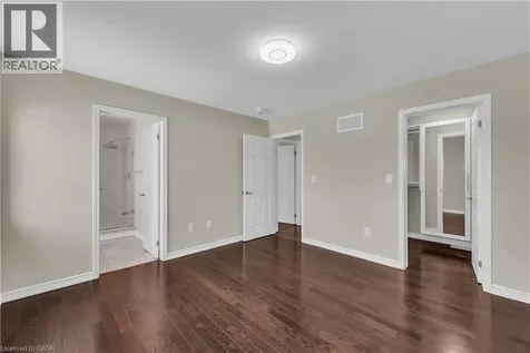 75 Forest Ridge Avenue Waterdown ON L8B 1V4