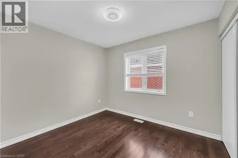 75 Forest Ridge Avenue Waterdown ON L8B 1V4