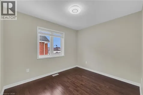 75 Forest Ridge Avenue Waterdown ON L8B 1V4