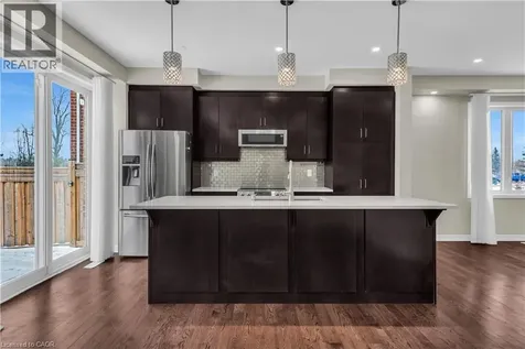 75 Forest Ridge Avenue Waterdown ON L8B 1V4