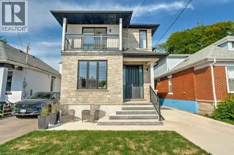 38 East 16th Street Hamilton ON L9A 4H9