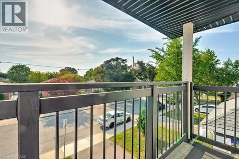 38 East 16th Street Hamilton ON L9A 4H9