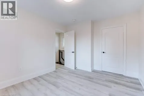 38 East 16th Street Hamilton ON L9A 4H9