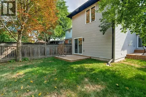38 East 16th Street Hamilton ON L9A 4H9