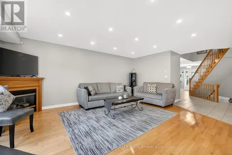 21 Hawkswood Drive Kitchener ON N2K 4J6