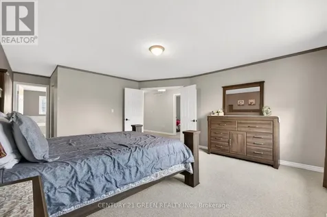 21 Hawkswood Drive Kitchener ON N2K 4J6