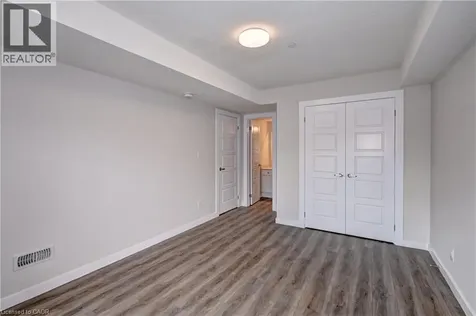 118 Gravel Ridge Trail Kitchener ON N2E 0B8