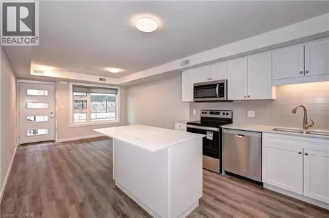 118 Gravel Ridge Trail Kitchener ON N2E 0B8