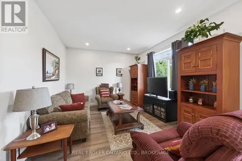 250 Lourdes Avenue Cornwall ON K6H 0E8