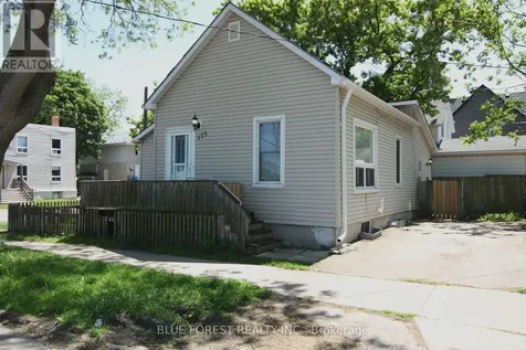 175 Davis Street Sarnia ON N7T 1A5