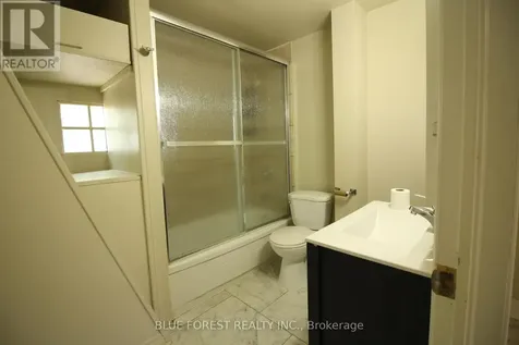 175 Davis Street Sarnia ON N7T 1A5