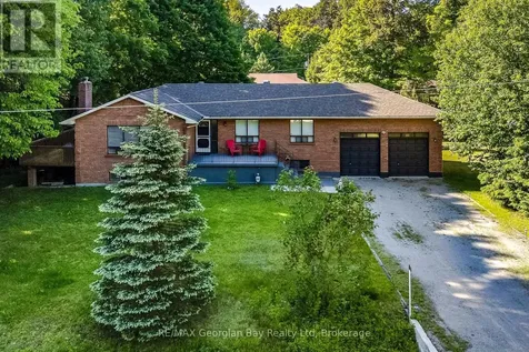 50 Leonard Road Tiny ON L9M 2H7