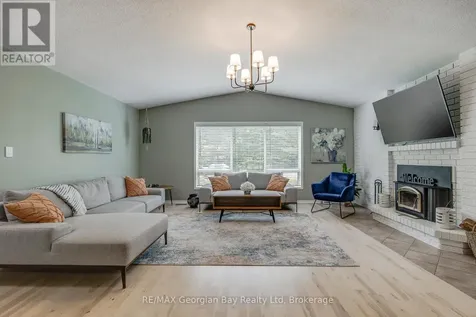 50 Leonard Road Tiny ON L9M 2H7