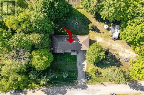 50 Leonard Road Tiny ON L9M 2H7
