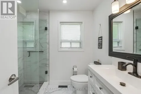50 Leonard Road Tiny ON L9M 2H7