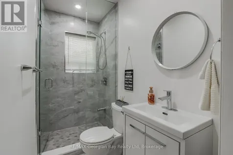 50 Leonard Road Tiny ON L9M 2H7