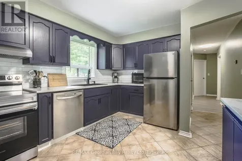 50 Leonard Road Tiny ON L9M 2H7