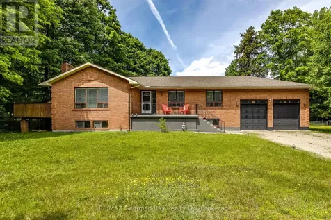 50 Leonard Road Tiny ON L9M 2H7