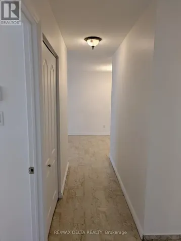 2044 Arrowsmith Drive Ottawa ON K1J 7V8