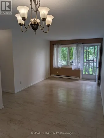 2044 Arrowsmith Drive Ottawa ON K1J 7V8