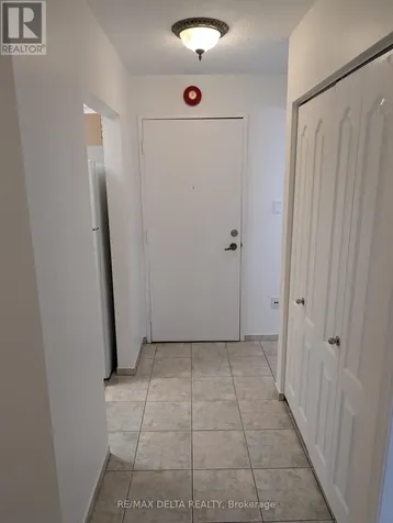 2044 Arrowsmith Drive Ottawa ON K1J 7V8