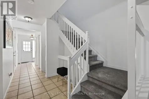 4 Mill Hill Road Ottawa ON K2H 9N4