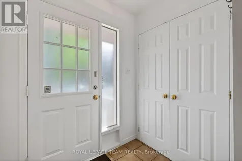 4 Mill Hill Road Ottawa ON K2H 9N4