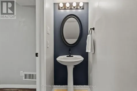 94 Piper Crescent Ottawa ON K2K 2S9