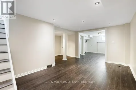 23 Biscayne Crescent Ottawa ON K2E 5R9
