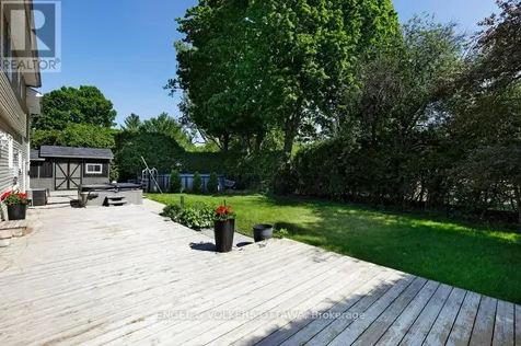 23 Biscayne Crescent Ottawa ON K2E 5R9