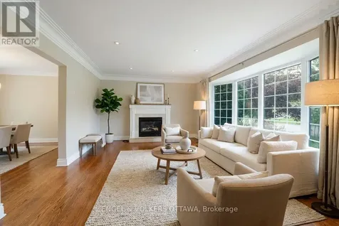 23 Biscayne Crescent Ottawa ON K2E 5R9