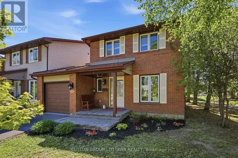 1530 Mimosa Avenue Ottawa ON K1G 4C9