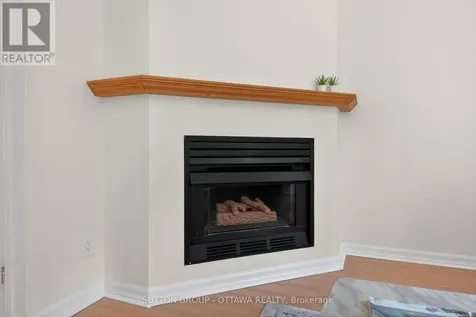 1530 Mimosa Avenue Ottawa ON K1G 4C9