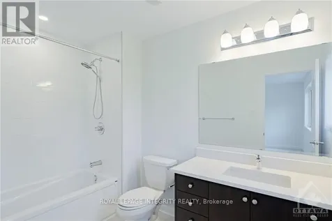 261 Elsie Macgill Walk Ottawa ON K2W 0L4