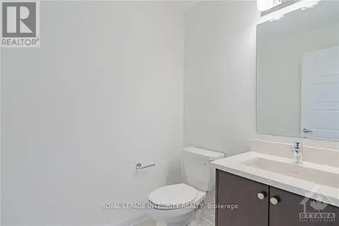 261 Elsie Macgill Walk Ottawa ON K2W 0L4
