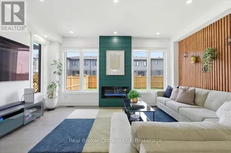 92 Moon Crescent Cambridge ON N1S 0C4