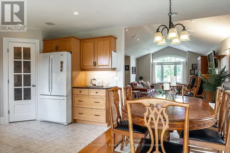 59 Dannecker Road Stratford ON N5A 8B8