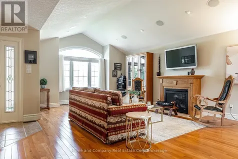 59 Dannecker Road Stratford ON N5A 8B8