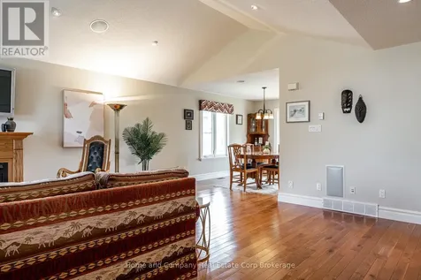 59 Dannecker Road Stratford ON N5A 8B8